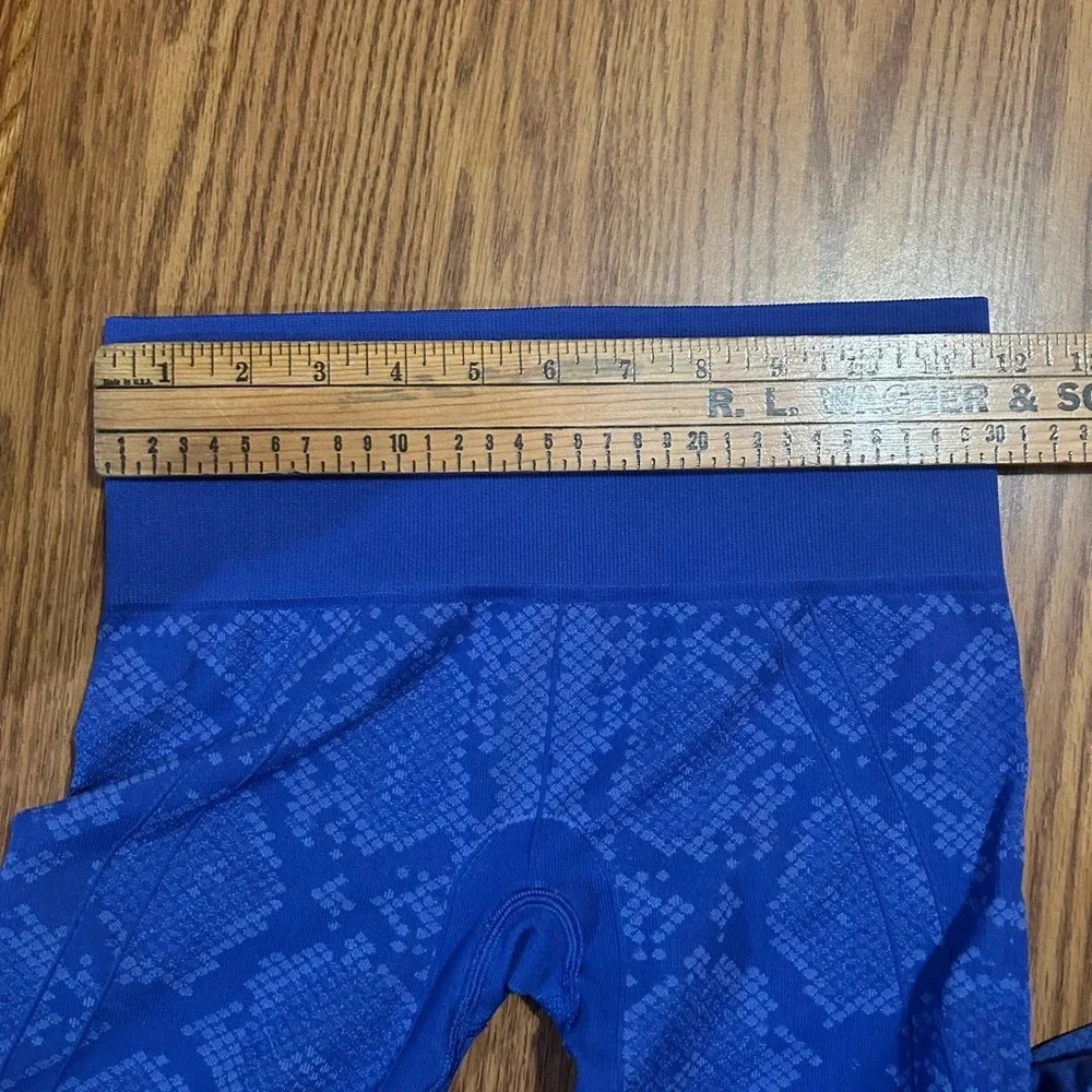 Lululemon In The Flow Crop II Heathered Sapphire Blue Size 6